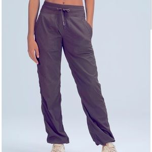 Lululemon Dance Studio unlined pants, ankle length with drawcord